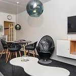 4 Person In Tatil Evi