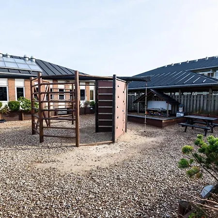 Σπίτι διακοπών 4 Person In *